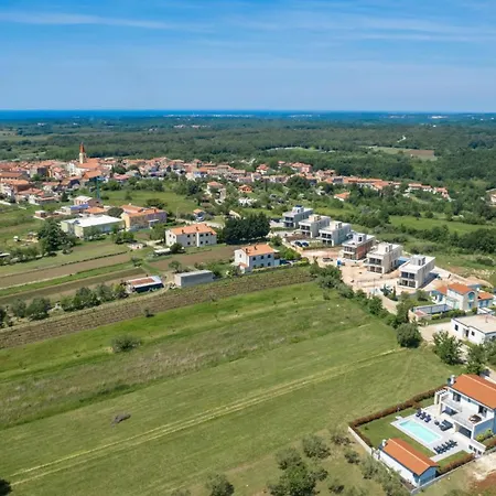 Beautiful With Pool In * Brtonigla