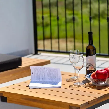 Beautiful With Pool In *